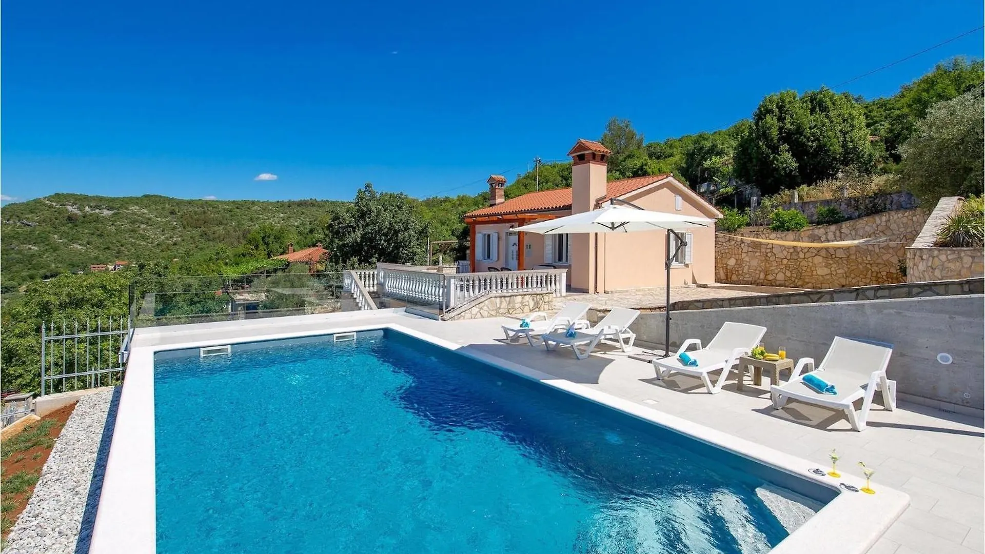 Villa Lucija Dream Trgetari 0*,  Croatia