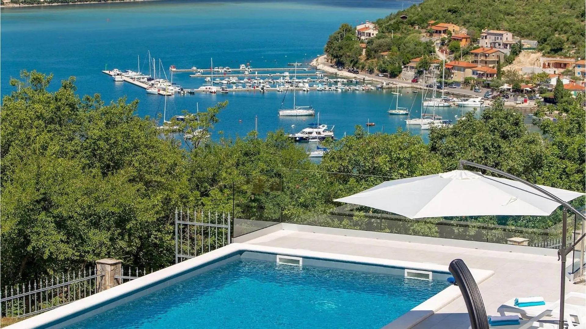 Villa Lucija Dream Trgetari 0*,  Kroatien